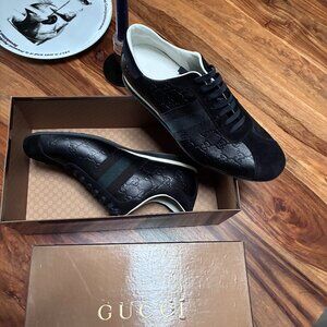 Gucci leather and suede Men's shoes. Size 10.5